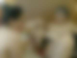 Iris-bloom69's Live Sex Cam Show