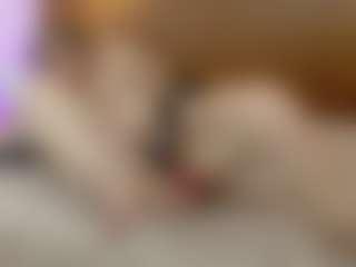 Iris-bloom69's Live Sex Cam Show