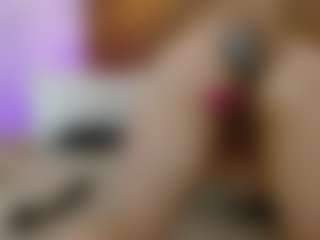 Iris-bloom69's Live Sex Cam Show