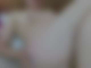Iris-bloom69's Live Sex Cam Show