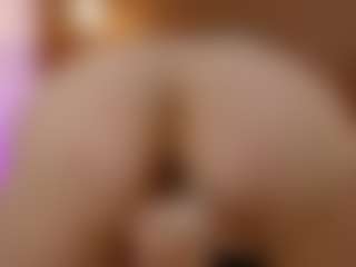 Live cam show with Iris-bloom69 - Dildo Or Vibrator on Camsoda