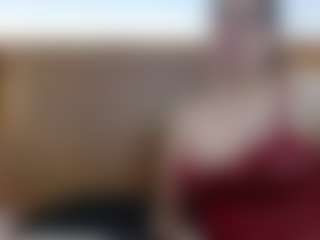 Live cam show with Iris-bloom69 - Tease on Camsoda