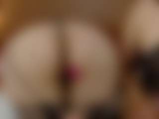 Live cam show with Iris-bloom69 - Brown Eyes on Camsoda