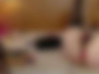 Live cam show with Iris-bloom69 - Amateur on livesuperchat.net