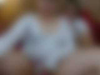Iris-bloom69's Live Sex Cam Show