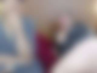 Live cam show with Iris-bloom69 - Deepthroat on Mixed Magazine Live