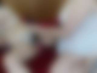 Live cam show with Iris-bloom69 - White on Camsoda | colombia