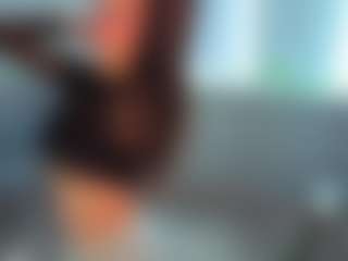 Live cam show with KieraGaisford - College on Milfs Live