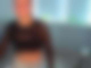 Live cam show with KieraGaisford - Tittyfuck on sexylive.show
