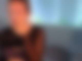 Live cam show with KieraGaisford - College on camwithhim.com