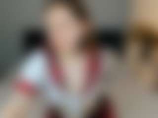 Live cam show with Kylie-Voss - Public on SquirtSoMuch