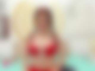 Live cam show with LaylaKamilah - Skinny on boobsie.com