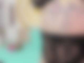 Live cam show with LaylaKamilah - Double Penetration on mypornchat.com