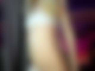 LunaWhiteX's Live Sex Cam Show