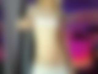 LunaWhiteX's Live Sex Cam Show