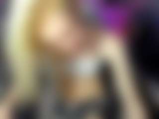 LunaWhiteX's Live Sex Cam Show