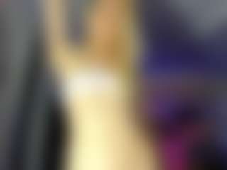 LunaWhiteX's Live Sex Cam Show