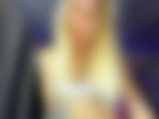 LunaWhiteX's Live Sex Cam Show