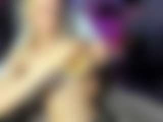 LunaWhiteX's Live Sex Cam Show
