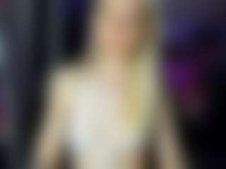LunaWhiteX's Live Sex Cam Show