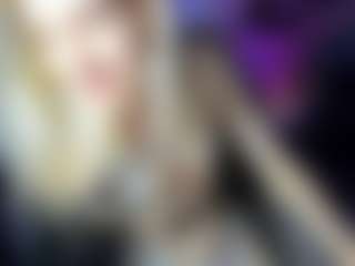 LunaWhiteX's Live Sex Cam Show