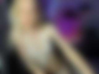 Live cam show with LunaWhiteX - Ass Clapping on Camsoda