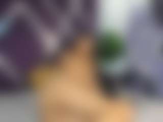 Live cam show with maymaireasm - Green Eyes on hotwifechat.live