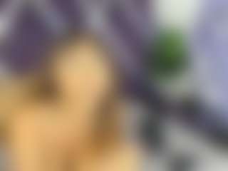 Live cam show with maymaireasm - Public on Stripli.com