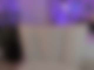 Live cam show with MichelleMendez - Granny on MyBangCams