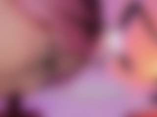 Live cam show with MichelleMendez - Blonde Hair on luckytryst.com