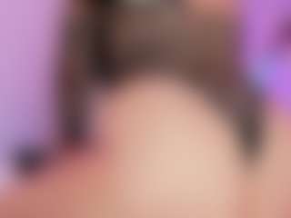 Live cam show with MichelleMendez - Blonde Hair on livesuperchat.net