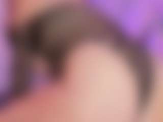 Live cam show with MichelleMendez - Butt Plug on fuklive.com