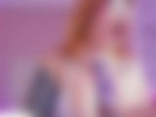 Live cam show with MichelleMendez - Camel Toe on xfollow cams