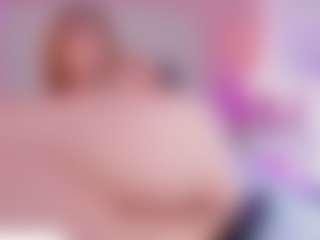 Live cam show with MichelleMendez - Moaning on xfollow cams