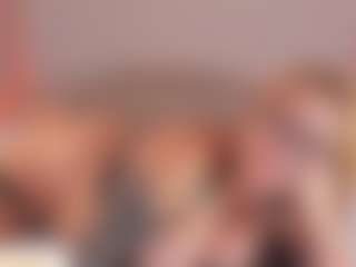 Live cam show with MichelleMendez - Smoking on Camsoda