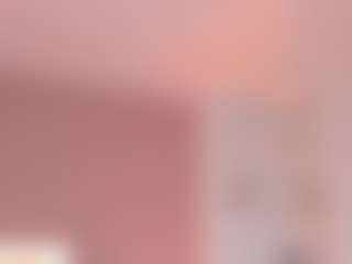 Live cam show with MichelleMendez - Smoking on Camsoda