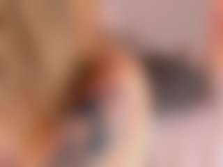 Live cam show with MichelleMendez - Blonde Hair Curvy on Camsoda