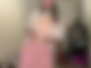 Live cam show with MickeyQunnarath - Young Adult on Camsoda