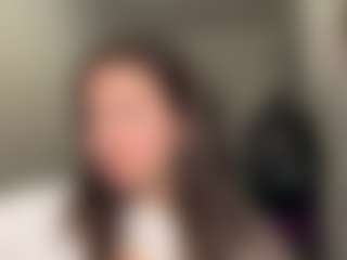 Live cam show with MickeyQunnarath - White on CamwithHer | united states