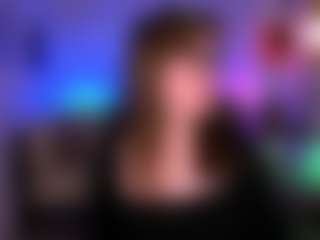 Live cam show with nikolo-rain - Shaved Pussy on livesuperchat.net
