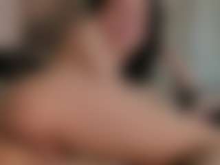 sakurabloom's Live Sex Cam Show