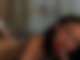 sakurabloom's Live Sex Cam Show