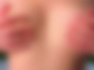 Live cam show with SandraWarren - Nipple Piercings on madthumbs