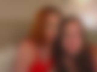 Live cam show with SandraWarren - Tease on crypto-cams
