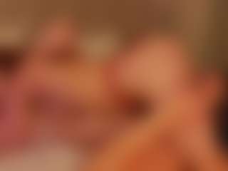 Live cam show with SandraWarren - Cowgirl on SquirtSoMuch