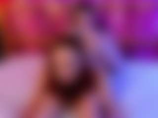 Live cam show with SandraWarren - Flashing on Camsoda