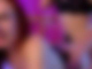 Live cam show with SandraWarren - Green Eyes on Mixed Magazine Live
