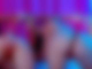 Live cam show with SandraWarren - Skinny on Camsoda