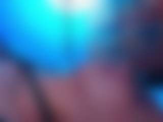 Live cam show with SandraWarren - Control on studioflirtlive.com