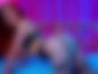 Live cam show with SandraWarren - Squirt on Camsoda